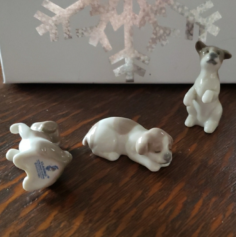 Lladro Porcelain Puppy Figurines - White and Brown